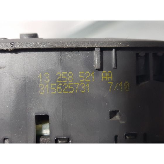 Mando Elevalunas Delantero Izquierdo Para Opel Corsa D