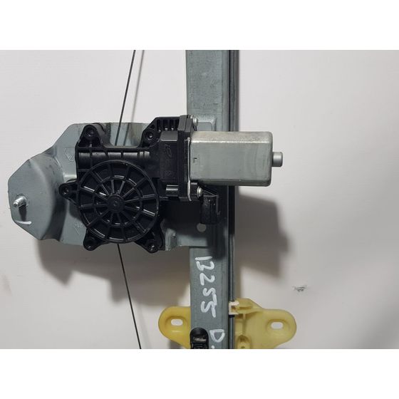 Elevalunas Delantero Derecho Para Renault Clio Iv