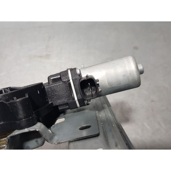 Elevalunas Delantero Derecho Para Renault Clio Iv