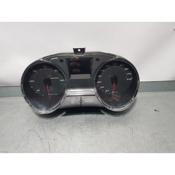 Cuadro Instrumentos para Seat Ibiza (6J5)