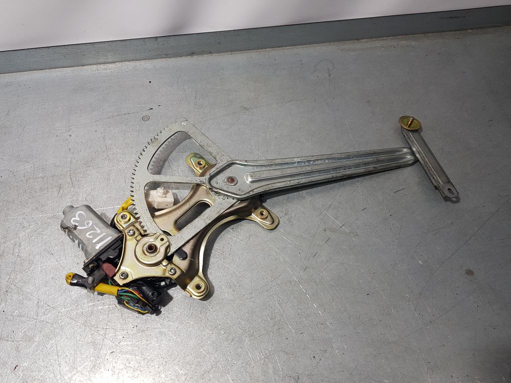 Elevalunas Trasero Derecho Para Lexus Ls400