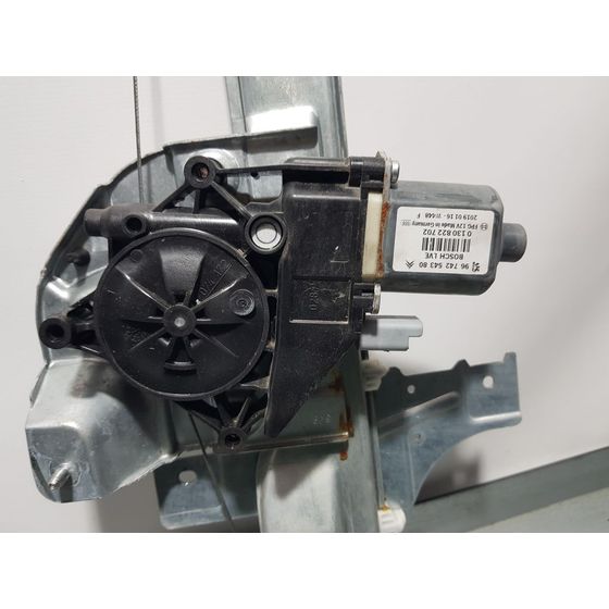 Elevalunas Delantero Derecho Para Peugeot 208