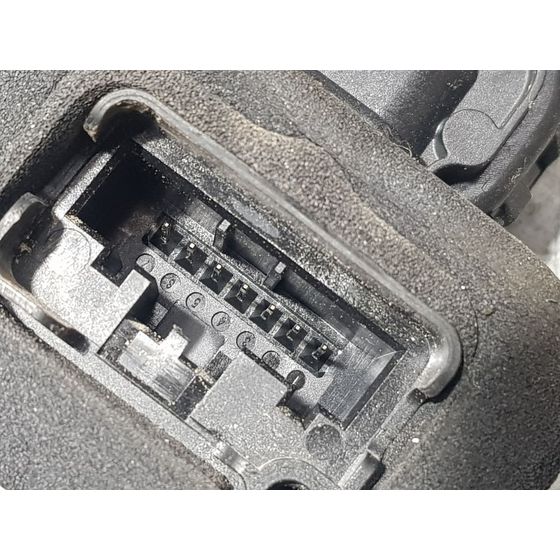 Cerradura Puerta Trasera Izquierda Para Volkswagen Polo