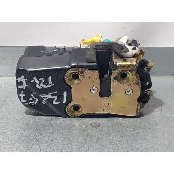 Cerradura Puerta Trasera Izquierda Para Chrysler 300 C