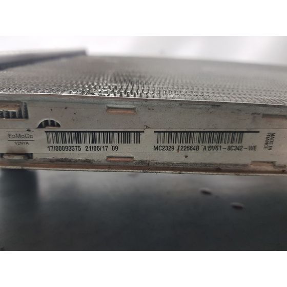 Radiador Agua Para Ford Focus Lim.
