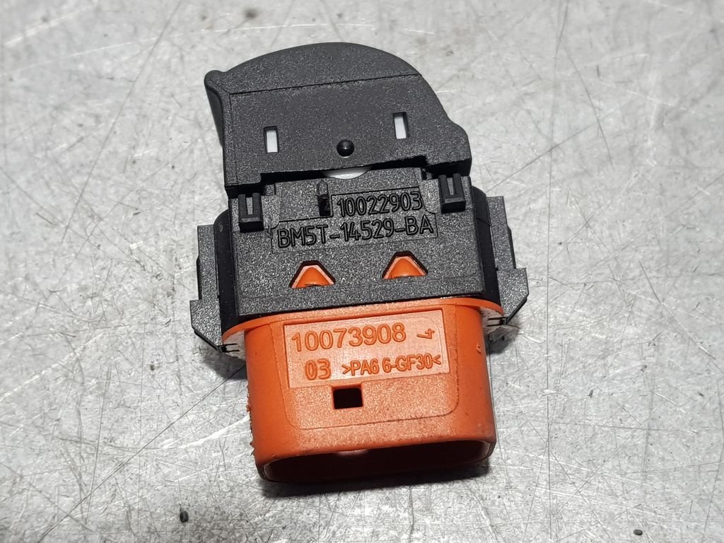 Mando Elevalunas Delantero Derecho Para Ford Focus Lim.