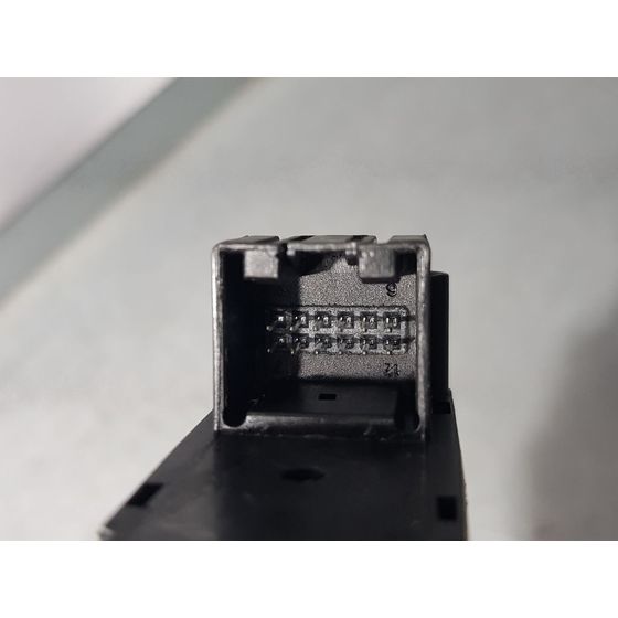 Boton Freno Mano Electrico Para Volkswagen Golf Vii Lim.