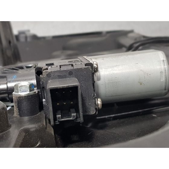 Elevalunas Delantero Izquierdo Para Mazda 3 Lim.