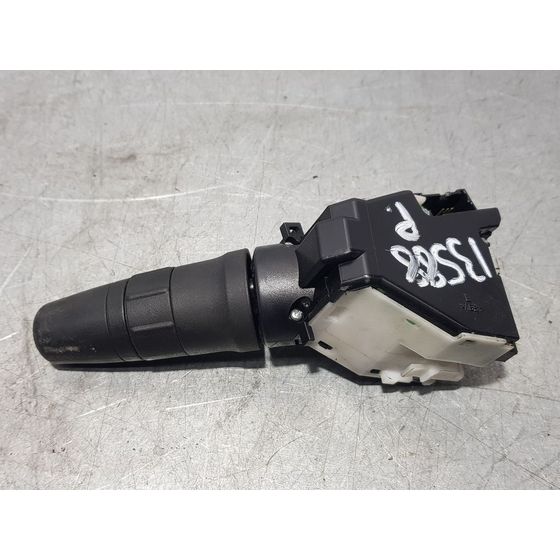Mando Limpia Para Nissan Cabstar ->09.06
