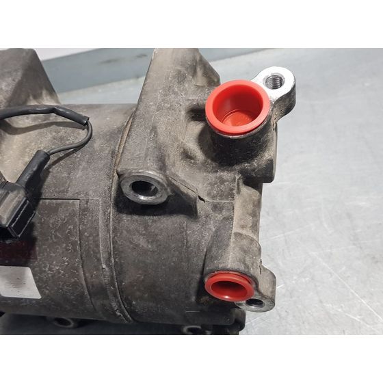 Compresor Aire Acondicionado Para Nissan Cabstar ->09.06