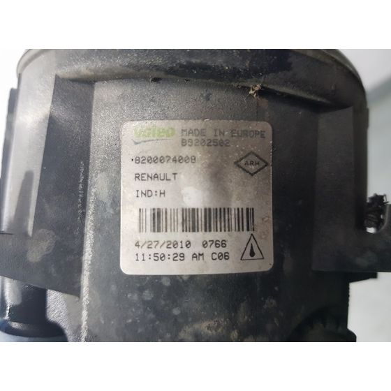 Faro Antiniebla Izquierdo Para Renault Scenic Iii