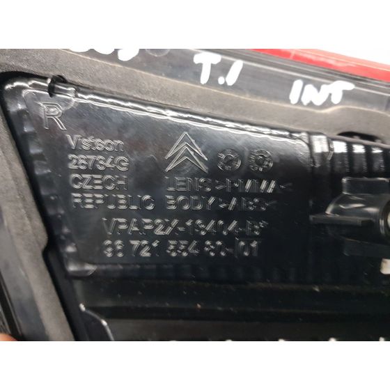 Piloto Trasero Derecho Para Citroen C4 Lim.