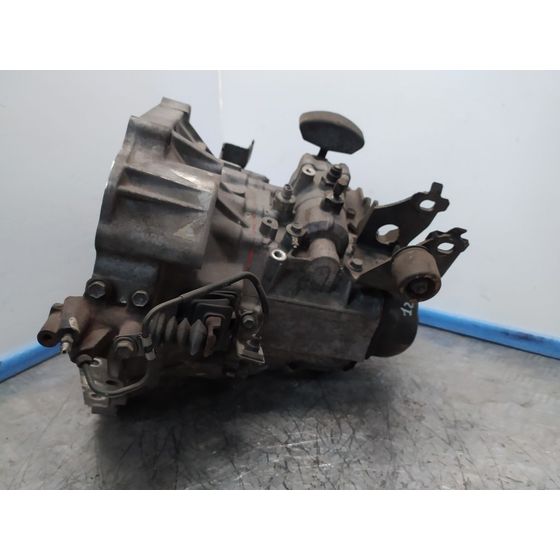 Caja Cambios para Toyota Avensis Berlina (T25)