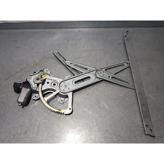 Elevalunas Delantero Derecho Para Toyota Yaris