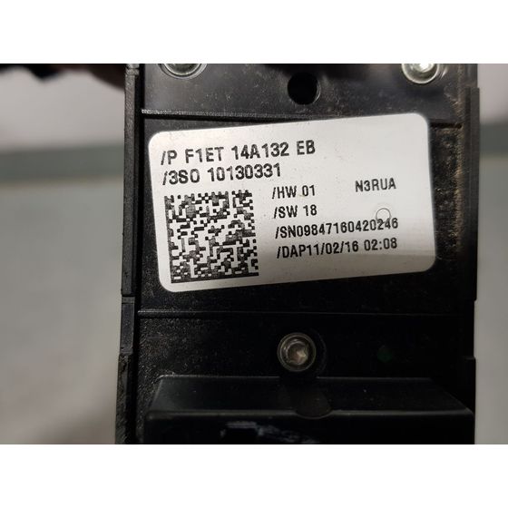 Mando Elevalunas Delantero Izquierdo Para Ford Fiesta