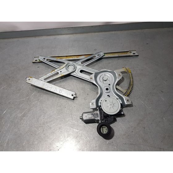 Elevalunas Delantero Derecho Para Toyota Yaris