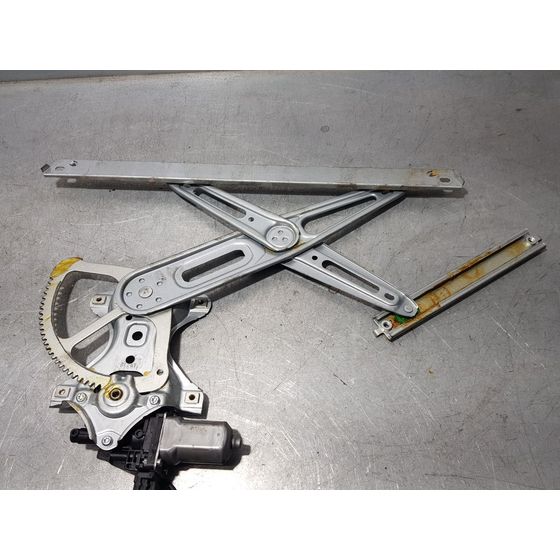 Elevalunas Delantero Derecho Para Toyota Yaris