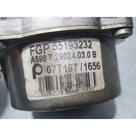 Depresor Freno / Bomba Vacio para Opel Corsa D
