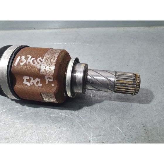 Transmision Delantera Izquierda Para Renault Clio V