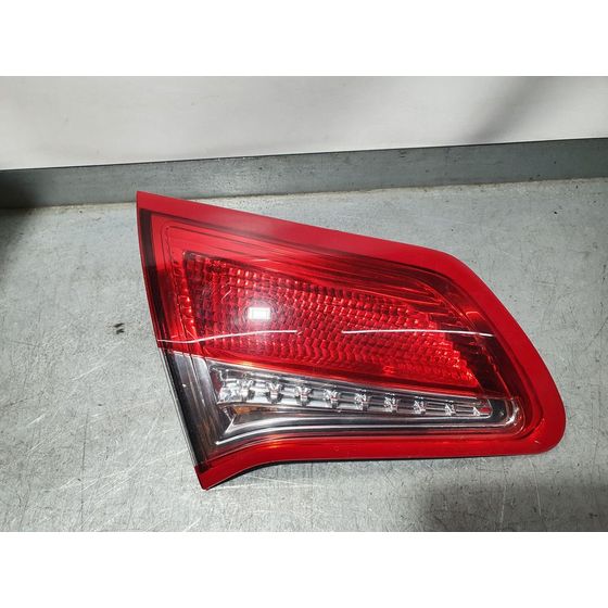 Piloto Trasero Izquierdo Para Citroen C4 Lim.