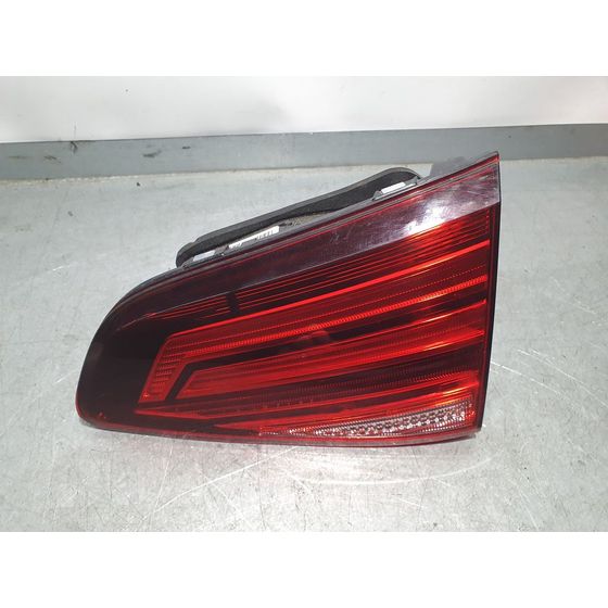 Piloto Trasero Derecho Para Volkswagen Golf Vii Lim.