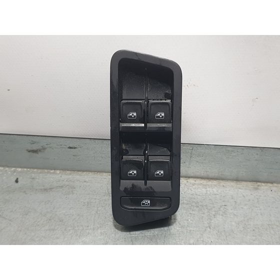 Mando Elevalunas Delantero Izquierdo Para Volkswagen Golf Vii Lim.