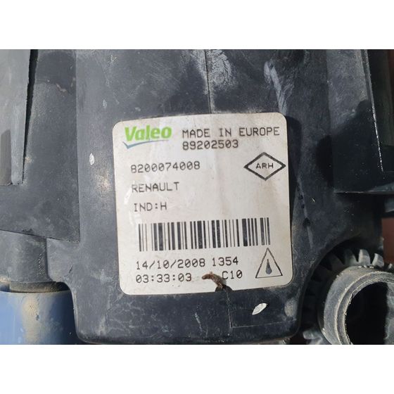 Faro Antiniebla Derecho Para Renault Megane Iii Berlina 5 P