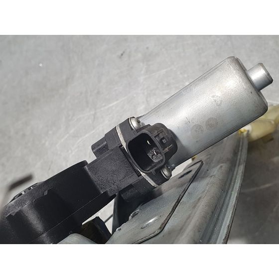 Elevalunas Trasero Derecho Para Renault Clio Iv