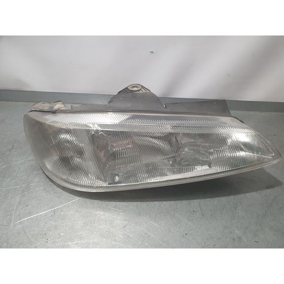 Faro Derecho Para Peugeot 406 Berlina