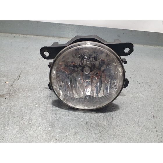 Faro Antiniebla Derecho Para Dacia Lodgy