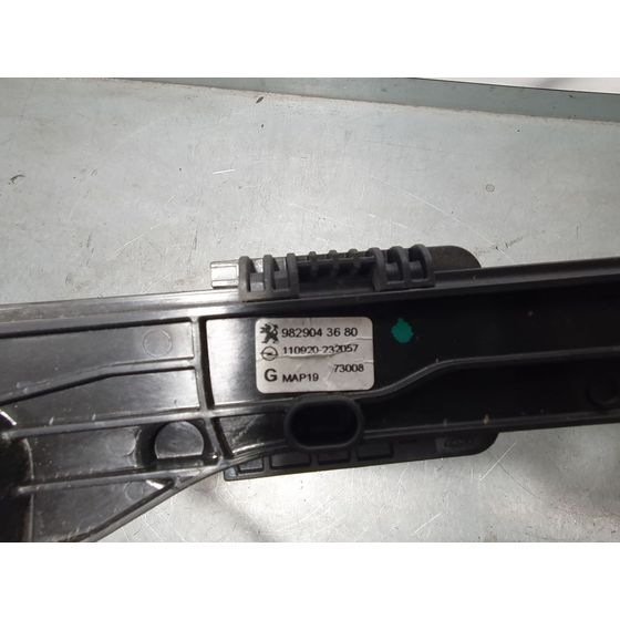 Elevalunas Delantero Izquierdo para Peugeot 208 (P2)