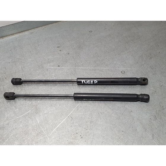 Amortiguadores Maletero / Porton Para Kia Picanto
