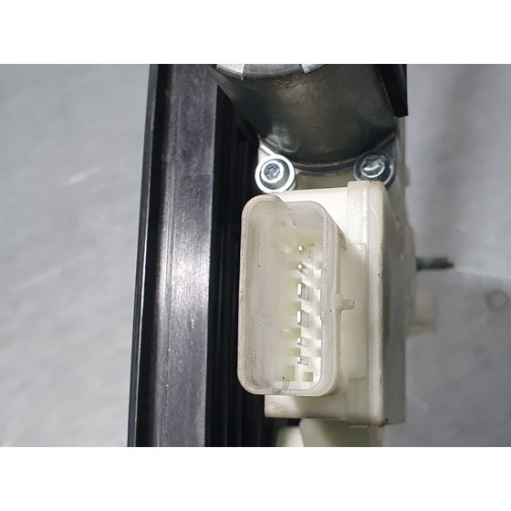 Elevalunas Delantero Izquierdo Para Renault Clio V