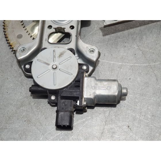 Elevalunas Delantero Izquierdo Para Mitsubishi Outlander