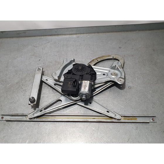 Elevalunas Delantero Derecho Para Renault Megane Iii Berlina 5 P