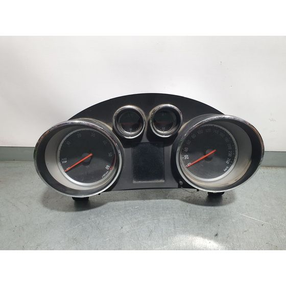 Cuadro Instrumentos Para Opel Astra J Lim.
