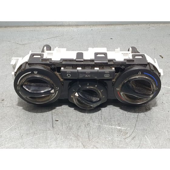 Mando Calefaccion / Aire Acondicionado Para Peugeot 208
