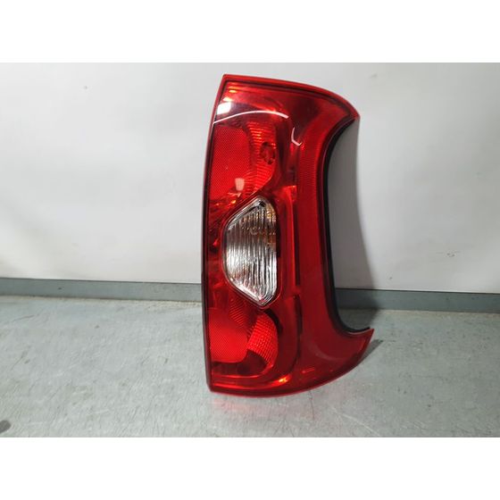 Piloto Trasero Derecho Para Fiat Panda Van Iii
