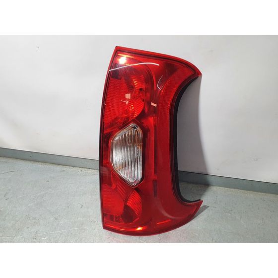 Piloto Trasero Derecho Para Fiat Panda Van Iii
