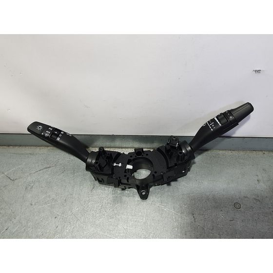 Mando Luces Y Limpia Para Kia Stonic