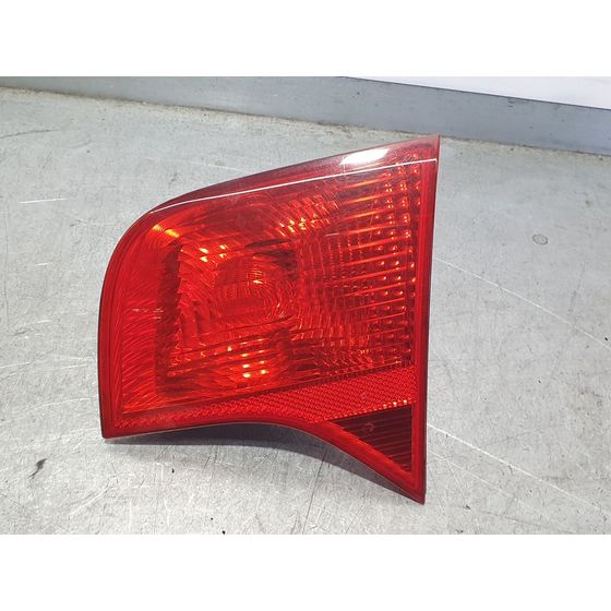 Piloto Trasero Derecho Para Audi A4 Berlina