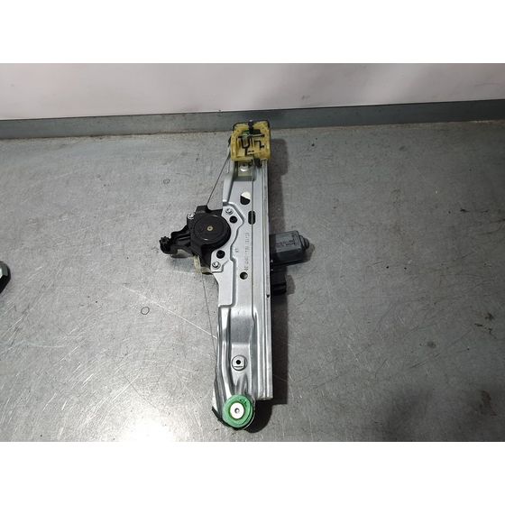 Elevalunas Trasero Izquierdo Para Ford Focus Lim.