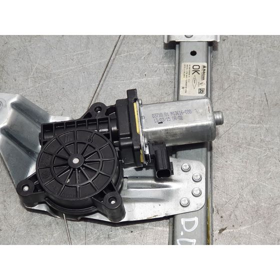 Elevalunas Delantero Derecho Para Dacia Sandero