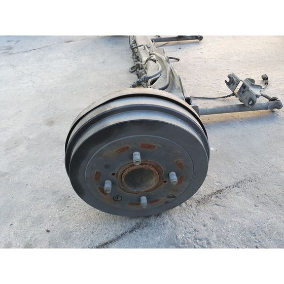 Puente Trasero Para Nissan Nv 200