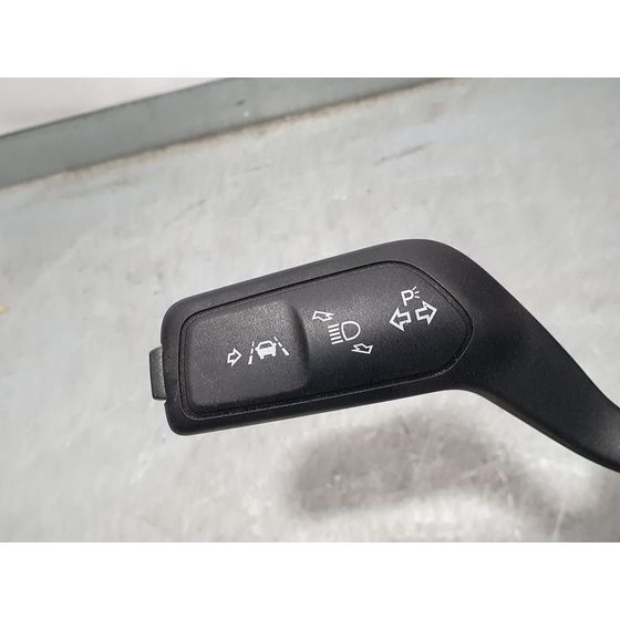 Mando Intermitentes Para Ford Focus
