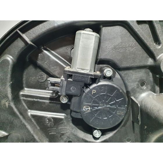 Elevalunas Delantero Derecho Para Mazda 6 Lim.