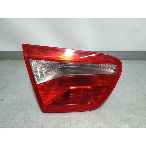 Piloto Trasero Izquierdo para Seat Ibiza St (6J8)