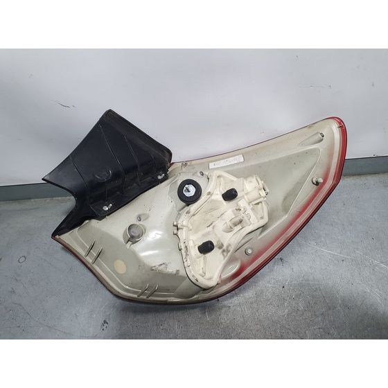 Piloto Trasero Izquierdo Para Opel Astra J Lim.
