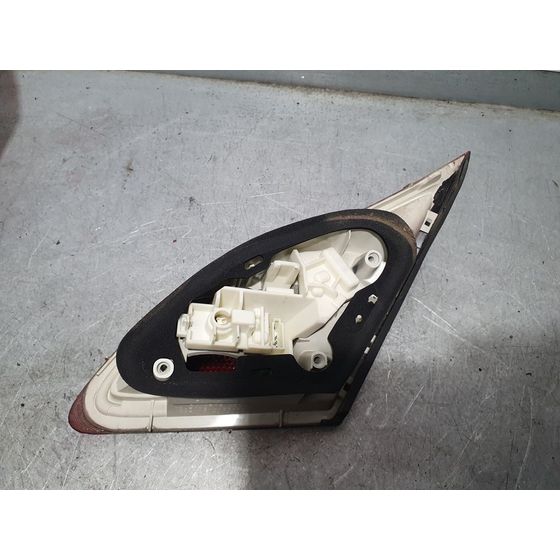 Piloto Trasero Izquierdo Para Opel Astra J Lim.