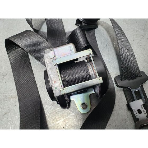 Pretensor Airbag Derecho para Opel Astra J Lim.